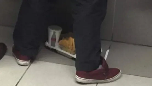 Urine and Nachos: The NHL Bathroom Photo That Broke the Internet